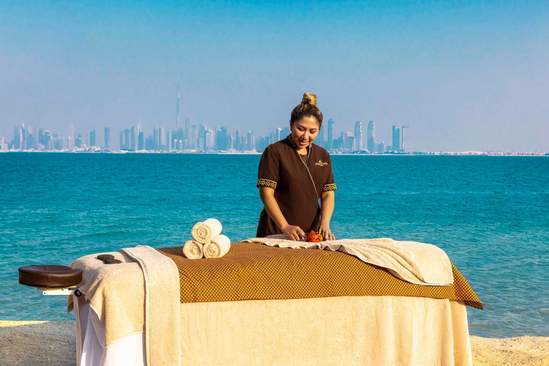 Anantara_World_Islands_Dubai_Spa_Outdoor_Spa_Cabana.jpeg